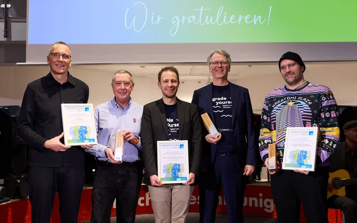 Die Preisträger des „Preises für Innovation für Erwachsenenbildung 2025“