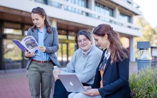 Empowerment von Frauen durch kompetenzorientierte Beratungsarbeit